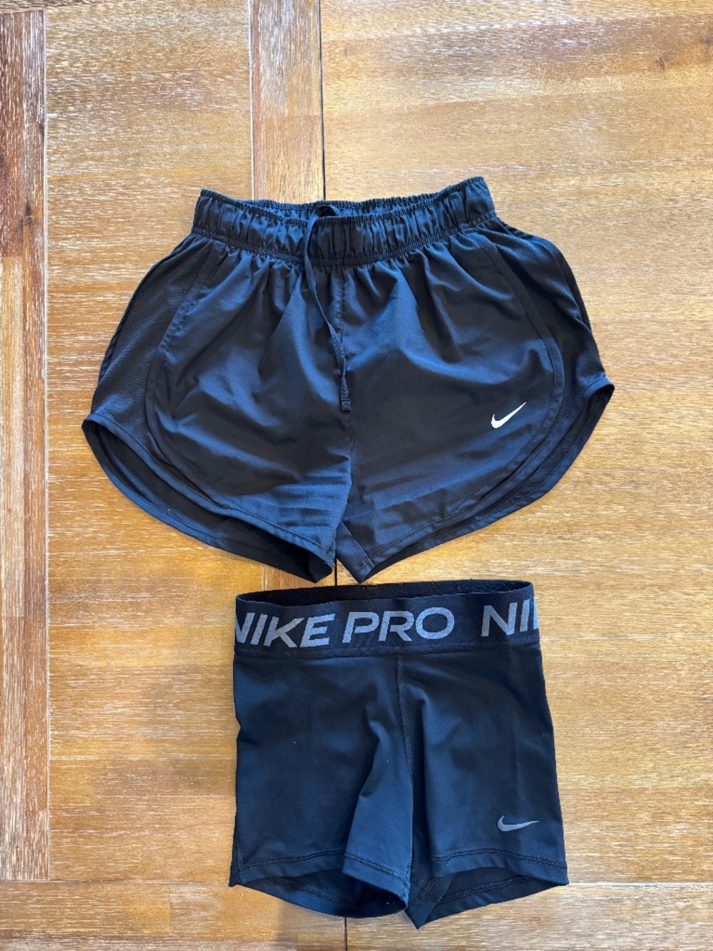 Nike Shorts size XS- qty 2